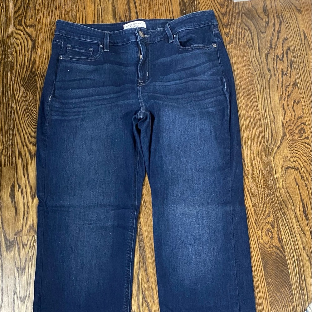 Dark wash, plus size jeans